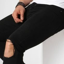 Grosses soldes 🧨 Jean Skinny Troué 72215-2 Noir de LBO ⌛ -France LBO Soldes Boutique lbo 126713 fab lbo 72215 2 black 20180828T174812 03