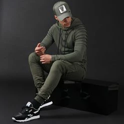 Le moins cher 😍 Sweat Capuche Oversize 407 Vert Kaki de LBO 👏 -France LBO Soldes Boutique lbo 136687 FAB SHALBO 407 TPDT 20200217T160800 06