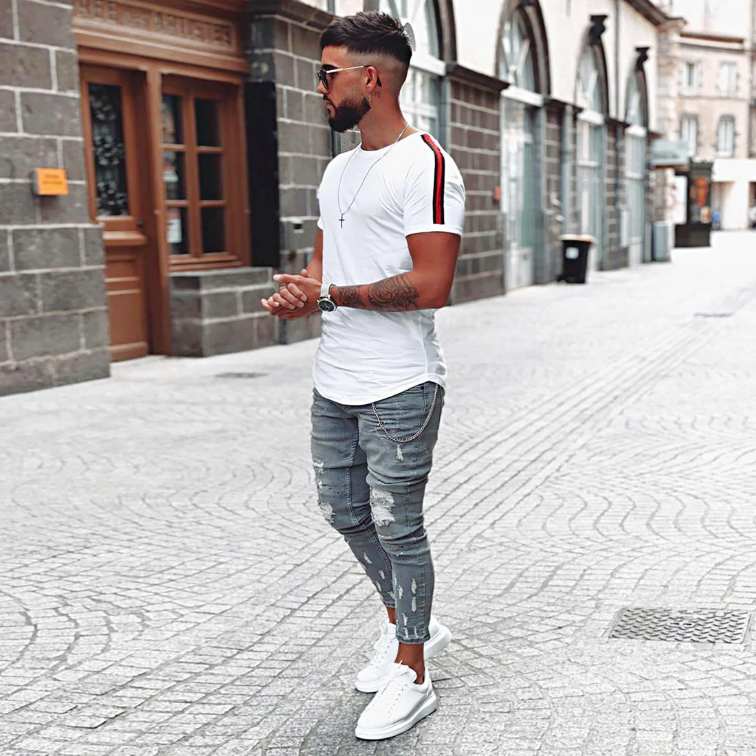 Tout neuf ❤️ Tee 👚 Shirt Oversize Avec Bandes Noir Et Rouge 454 Blanc de LBO ❤️ 8 Tout neuf ❤️ Tee 👚 Shirt Oversize Avec Bandes Noir Et Rouge 454 Blanc de LBO ❤️ – Image 6