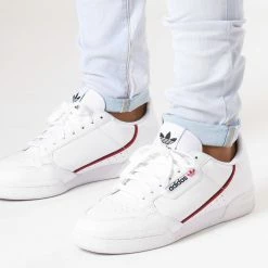 Promo ❤️ Jean Skinny ZD319-1 Bleu Wash de LBO 🎉 -France LBO Soldes Boutique lbo 151569 FAB LBO ZD319 1 DENIMLIGHTBLUE 20181008T084916 04