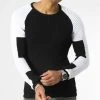 Nouveau 👏 Pull Avec Empiecement Blanc JUM-07 Noir de LBO 🎉 -France LBO Soldes Boutique lbo 180513 LBO 1006 JUM 07 20221128T152424 01