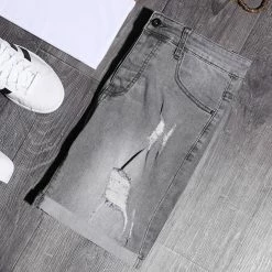 Acheter 😉 Short Jean Avec Dechirures LB054-B52 Gris de LBO 😉 -France LBO Soldes Boutique lbo 204812 FAB LBO LB054 B52 LIGHTGREY DESTR 20200507T145238 06