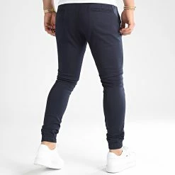 Acheter 💯 Jogger Pant Super Skinny 805 Bleu Marine de LBO 🌟 13 Acheter 💯 Jogger Pant Super Skinny 805 Bleu Marine de LBO 🌟 -France LBO Soldes Boutique lbo 206330 FAB SHALBO 805 20220726T083312 05