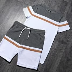 Vente flash ✔️ Short Jogging Tricolore 1058 Anthracite Blanc Camel de LBO ✨ 8 Vente flash ✔️ Short Jogging Tricolore 1058 Anthracite Blanc Camel de LBO ✨ -France LBO Soldes Boutique lbo 211305 FAB SHALBO 1058 20200720T103118 04