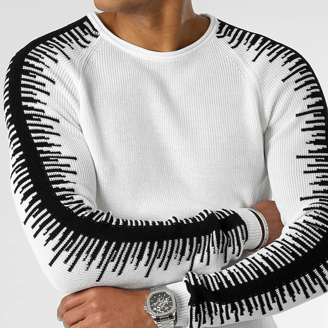 Meilleure affaire ⭐ Pull JUM-36 Blanc Noir de LBO 👏 4 Meilleure affaire ⭐ Pull JUM-36 Blanc Noir de LBO 👏 – Image 2