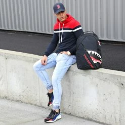 Sortie 👍 Sweat Capuche Tricolore 1272 Rouge Blanc Bleu Marine de LBO 🛒 -France LBO Soldes Boutique lbo 225842 FAB SHALBO 1272 20210209T113847 05