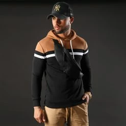 Promo 🎉 Sweat Capuche Slim Fit Tricolore 1273 Camel Blanc Noir de LBO 🔔 -France LBO Soldes Boutique lbo 225843 FAB SHALBO 1273 20201231T102844 05