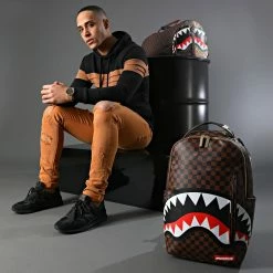 Nouveau 🤩 Sweat Capuche Bicolore 1293 Noir Camel de LBO ⌛ 13 Nouveau 🤩 Sweat Capuche Bicolore 1293 Noir Camel de LBO ⌛ -France LBO Soldes Boutique lbo 226646 FAB SHALBO 1293 20201204T083100 06