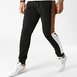 De gros 👍 Pantalon Jogging A Bandes Poly 1333 Noir Blanc Camel de LBO 🥰