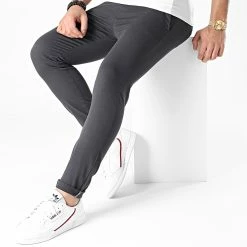 Tout neuf ❤️ Pantalon Chino Skinny 1441 Gris Anthracite de LBO 🥰 -France LBO Soldes Boutique lbo 243244 FAB SHALBO 1441 20201203T152022 03