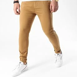 Sortie 🌟 Pantalon Chino Skinny 1444 Camel de LBO ⌛