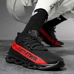 De gros 😉 Baskets Bande Rouge 1346 Noir de LBO ✨ -France LBO Soldes Boutique lbo 243473 FAB SHALBO 1346 20211224T113012 05