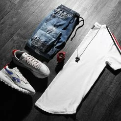 Les meilleures critiques de 🛒 Tee 👕 Shirt Oversize Avec Bandes Bleu Blanc Rouge 1391 Blanc de LBO 😍 -France LBO Soldes Boutique lbo 246331 FAB SHALBO 1391 20210205T154441 03