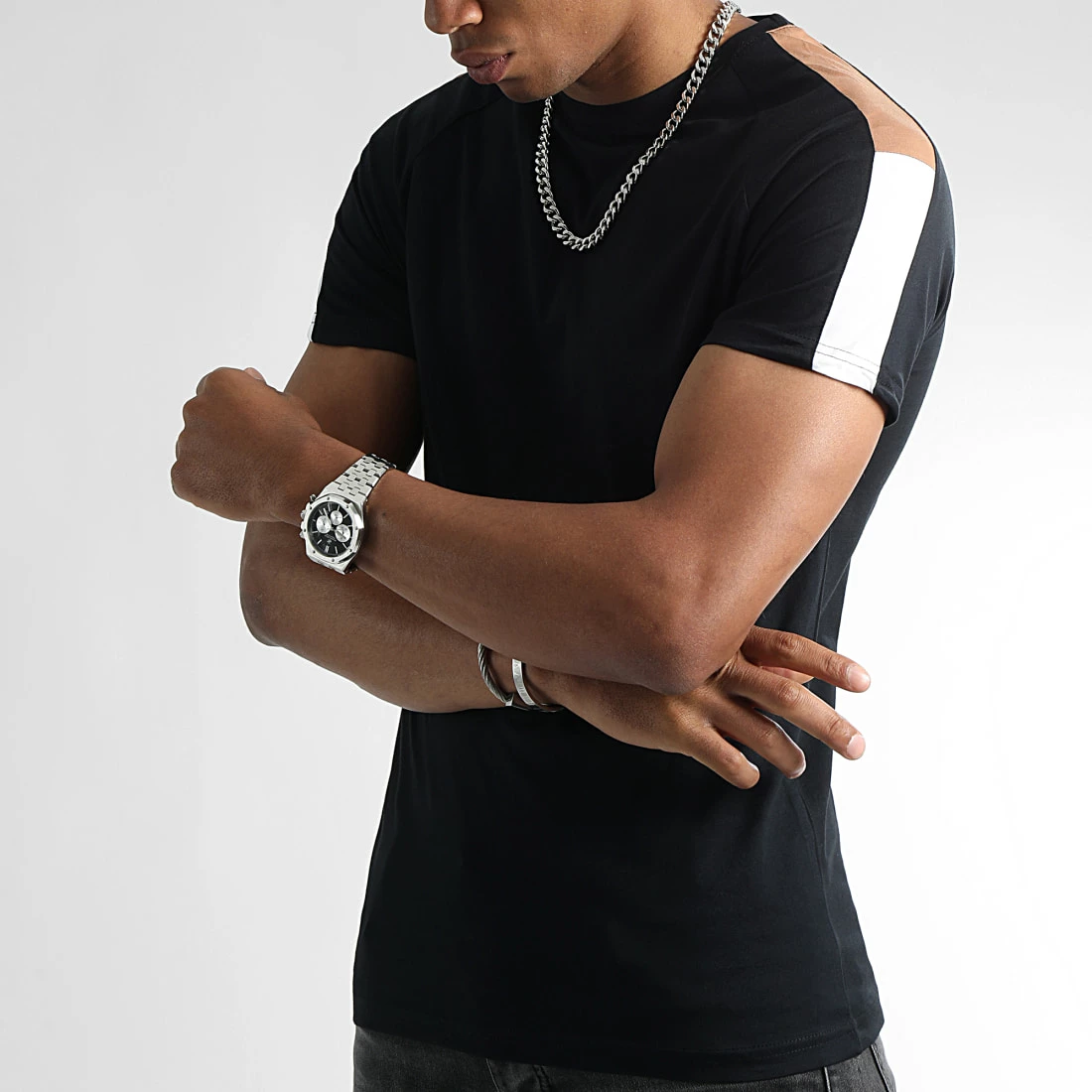 De gros 💯 Tee 👕 Shirt Raglan Bandes Bicolore 1583 Noir de LBO ✔️ 3 De gros 💯 Tee 👕 Shirt Raglan Bandes Bicolore 1583 Noir de LBO ✔️