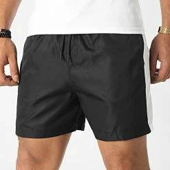 Promo 👏 Short Jogging Diamanté A Bandes Blanc 0048 Noir de LBO ❤️