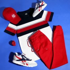 Tout neuf 🔥 Tee 👚 Shirt Bicolore Avec Bande Tricolore 1675 Blanc Bleu Marine de LBO 😉 -France LBO Soldes Boutique lbo 263556 FAB SHALBO 1675 20210713T080030 03