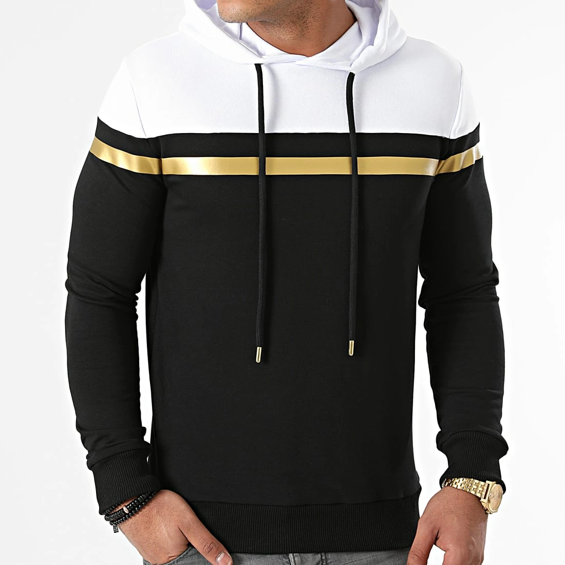 Les meilleures critiques de 🤩 Sweat Capuche Tricolore Bande Gold 1573 Noir Blanc de LBO 😉 3 Les meilleures critiques de 🤩 Sweat Capuche Tricolore Bande Gold 1573 Noir Blanc de LBO 😉