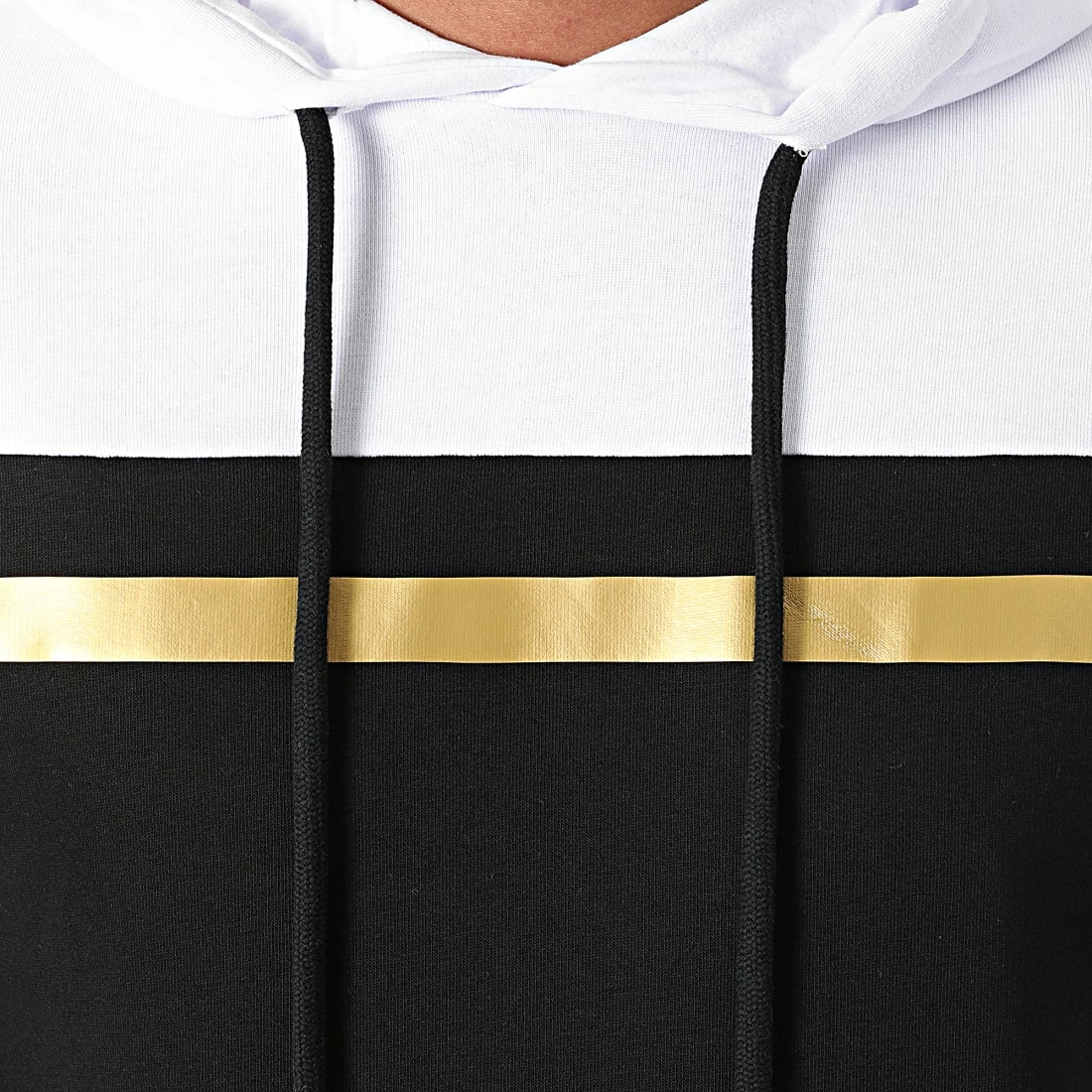 Les meilleures critiques de 🤩 Sweat Capuche Tricolore Bande Gold 1573 Noir Blanc de LBO 😉 4 Les meilleures critiques de 🤩 Sweat Capuche Tricolore Bande Gold 1573 Noir Blanc de LBO 😉 – Image 2