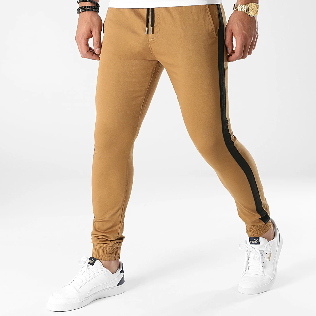 Remise 🎉 Jogger Pant Super Skinny A Bandes 1911 Camel de LBO 🎉 3 Remise 🎉 Jogger Pant Super Skinny A Bandes 1911 Camel de LBO 🎉