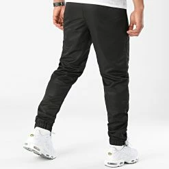 Budget 🔔 Pantalon Jogging Diamant 1070510-0017 Noir de LBO 👍 9 Budget 🔔 Pantalon Jogging Diamant 1070510-0017 Noir de LBO 👍 -France LBO Soldes Boutique lbo 283526 FAB 1070510 0017 20211015T120420 03