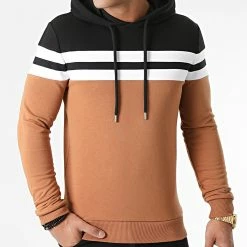 Coupon 🔥 Sweat Capuche Tricolore 1722 Noir Blanc Camel de LBO ❤️