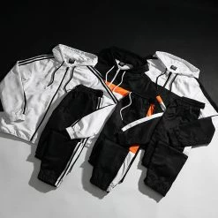 Bon marché 🔥 Ensemble De Survêtement Avec Bandes 0042 Noir Blanc de LBO 🧨 -France LBO Soldes Boutique lbo 289184 FAB LBO 10701336 0042 20220121T084251 05