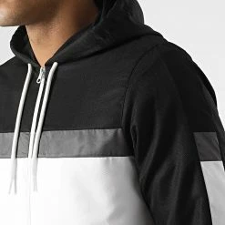 Grosses soldes 😉 Ensemble De Survetement Tricolore A Bandes 0045 Noir Blanc Gris de LBO 😀 9 Grosses soldes 😉 Ensemble De Survetement Tricolore A Bandes 0045 Noir Blanc Gris de LBO 😀 -France LBO Soldes Boutique lbo 289187 FAB LBO 10701336 0045 20211217T075720 03