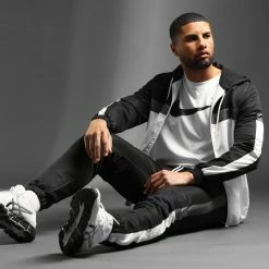 Grosses soldes 😉 Ensemble De Survetement Tricolore A Bandes 0045 Noir Blanc Gris de LBO 😀 11 Grosses soldes 😉 Ensemble De Survetement Tricolore A Bandes 0045 Noir Blanc Gris de LBO 😀 -France LBO Soldes Boutique lbo 289187 FAB LBO 10701336 0045 20220204T090722 05