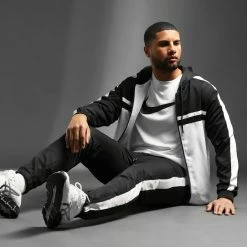 Remise 😍 Ensemble De Survêtement Bicolore Avec Bandes 0046 Noir Blanc de LBO 😉 -France LBO Soldes Boutique lbo 289678 FAB LBO 10701336 0046 20220204T090737 05