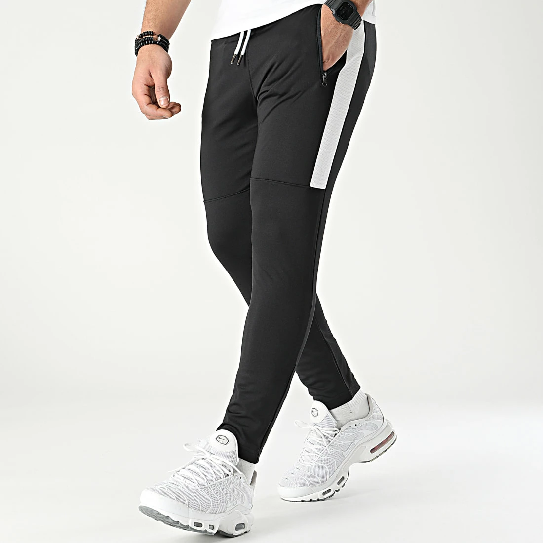 Budget 👍 Pantalon Jogging Training Bande Mesh 0033 Noir Blanc de LBO ❤️ 3 Budget 👍 Pantalon Jogging Training Bande Mesh 0033 Noir Blanc de LBO ❤️