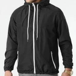 Bon marché 😀 Coupe-Vent Tech 0074 Noir de LBO 🤩 8 Bon marché 😀 Coupe-Vent Tech 0074 Noir de LBO 🤩 -France LBO Soldes Boutique lbo 295820 FAB LBO 10701336 0074 20220309T093806 03