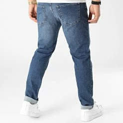 Meilleure affaire 🔥 Jean Regular Fit 2197 Bleu Brut de LBO 🔔 9 Meilleure affaire 🔥 Jean Regular Fit 2197 Bleu Brut de LBO 🔔 -France LBO Soldes Boutique lbo 296324 FAB SHALBO 2197 20220211T145611 04
