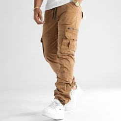 Meilleur prix 👏 Pantalon Cargo 0174 Camel de LBO 💯 -France LBO Soldes Boutique lbo 304139 FAB LBO 1070546 0174 20220704T075222 04
