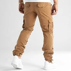Meilleur prix 👏 Pantalon Cargo 0174 Camel de LBO 💯 -France LBO Soldes Boutique lbo 304139 FAB LBO 1070546 0174 20220704T075224 05