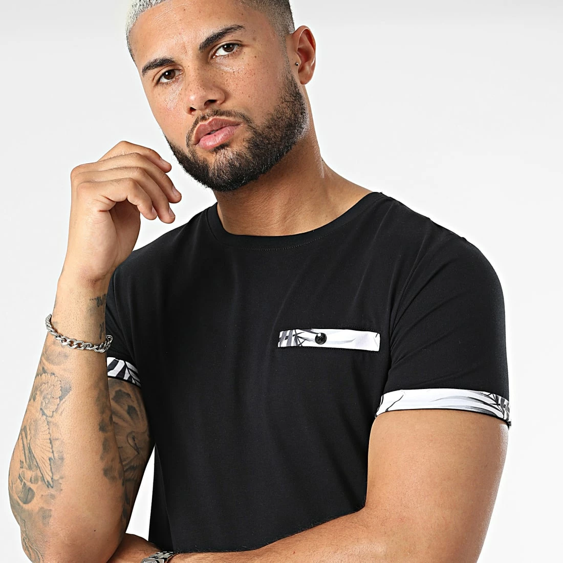 Le moins cher 👍 Tee 👕 Shirt Poche Détails Imprimé Tropical 2336 Noir de LBO ⌛ 4 Le moins cher 👍 Tee 👕 Shirt Poche Détails Imprimé Tropical 2336 Noir de LBO ⌛ – Image 2