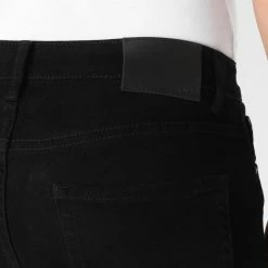 Grosses soldes 🔔 Jean Regular Fit 0031 Noir Denim de LBO 😍 -France LBO Soldes Boutique lbo 310746 FAB LBO 1070318 0031 20220519T152114 03