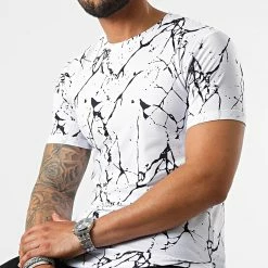 Meilleure vente 🛒 Tee 👕 Shirt Oversize Imprimé Avec Revers 2341 Marble Blanc de LBO ⌛ 5 Meilleure vente 🛒 Tee 👕 Shirt Oversize Imprimé Avec Revers 2341 Marble Blanc de LBO ⌛ -France LBO Soldes Boutique lbo 316356 FAB SHALBO 2341 20220607T154544 02