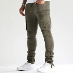 Coupon ⌛ Pantalon Cargo 2545 Vert Kaki de LBO ⌛ -France LBO Soldes Boutique lbo 322487 SHALBO 2545 20220914T155839 01