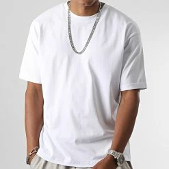 Acheter 🎁 Lot de 2 Tee 👚 Shirts Oversize Avec Revers 2582 Noir Blanc de LBO 🧨 -France LBO Soldes Boutique lbo 323530 SHALBO 2582 20220805T160659 04