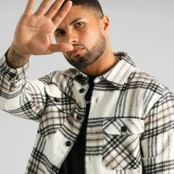 Coupon 🔥 Surchemise A Carreaux 2704 Beige Noir de LBO 🌟 9 Coupon 🔥 Surchemise A Carreaux 2704 Beige Noir de LBO 🌟 -France LBO Soldes Boutique lbo 330623 SHALBO 2704 20220913T155408 02