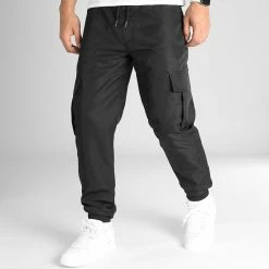 Vente flash 🔥 Lot De 2 Pantalons Cargo 10701336 Gris Anthracite Noir de LBO 👍 9 Vente flash 🔥 Lot De 2 Pantalons Cargo 10701336 Gris Anthracite Noir de LBO 👍 -France LBO Soldes Boutique lbo 347738 LOT 10701336 0204 10701336 0213 20221111T135744 03