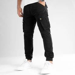 Sortie 🛒 Pantalon Cargo 0324 Noir de LBO 👍 12 Sortie 🛒 Pantalon Cargo 0324 Noir de LBO 👍 -France LBO Soldes Boutique lbo 349114 1070546 0324 20221125T150911 05